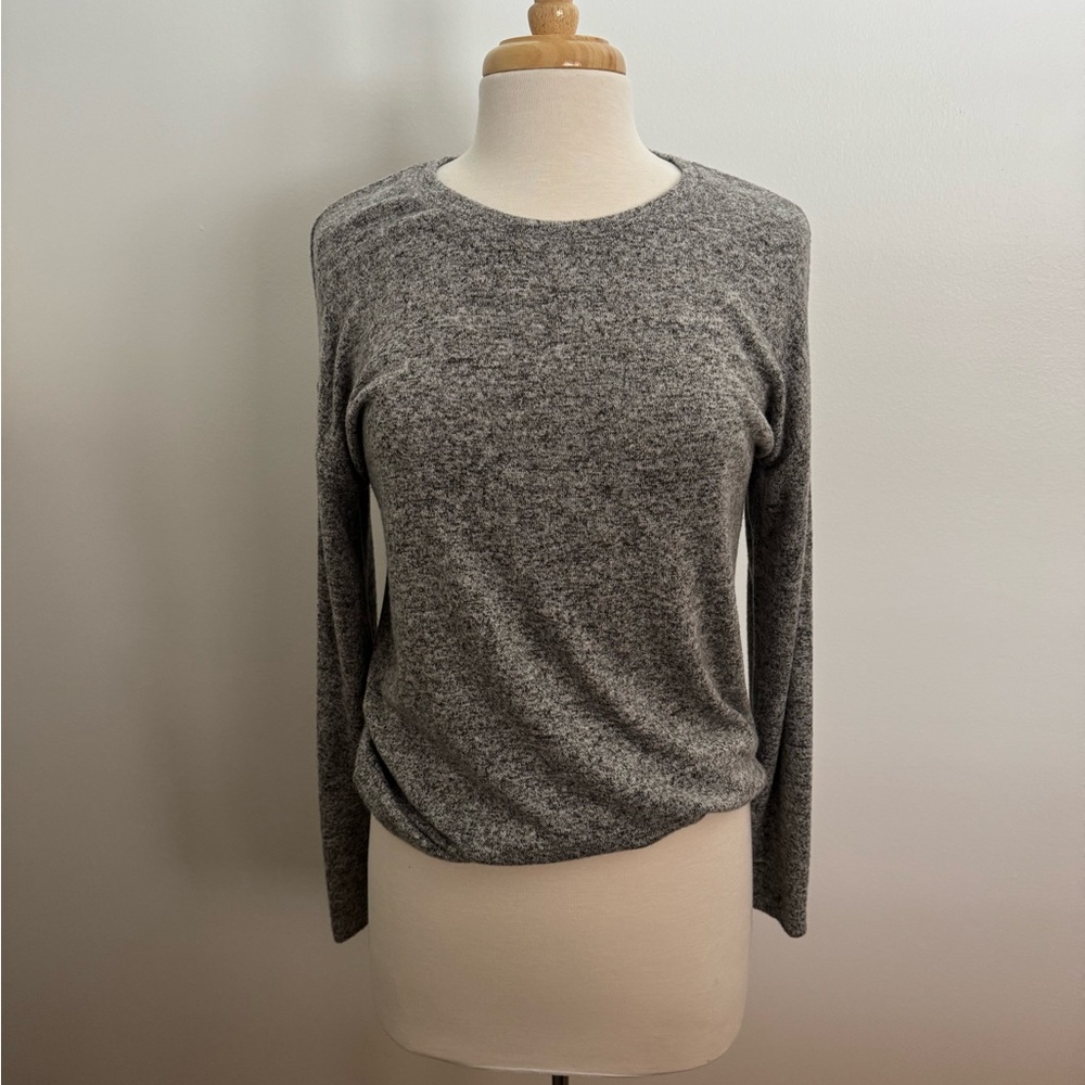 NWOT a new day Heather Gray Long Sleeve Tee Size S - Picture 6 of 6